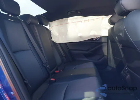 2021 Honda Accord Sport 2.0T z USA, uszkodzony, nr VIN 1HGCV2F36MA012778